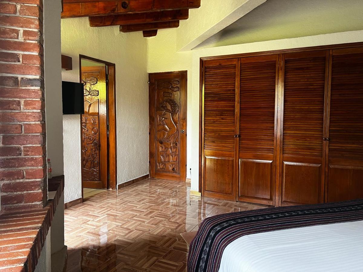 Casa Bugambilia, Un Pequeño Hotel en Tepoztlán Exterior foto